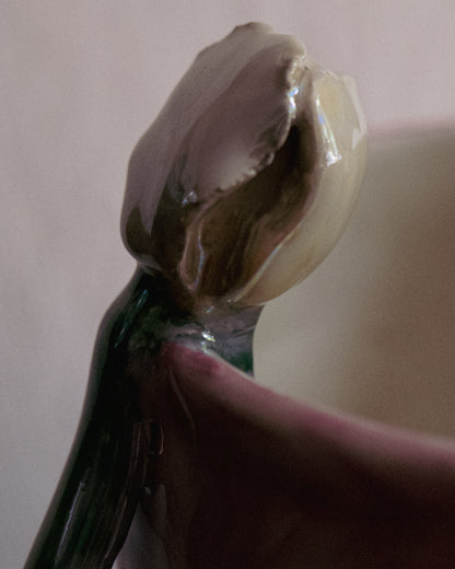 Vase "plus de tulipes svp".