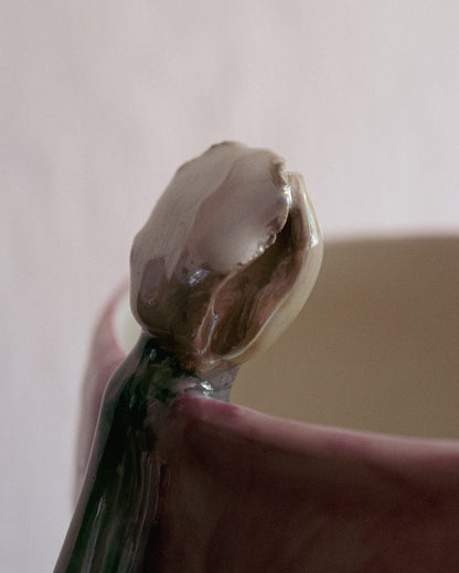 Vase "plus de tulipes svp".