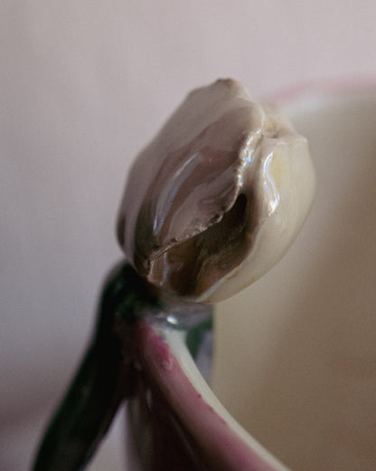 Vase "plus de tulipes svp".