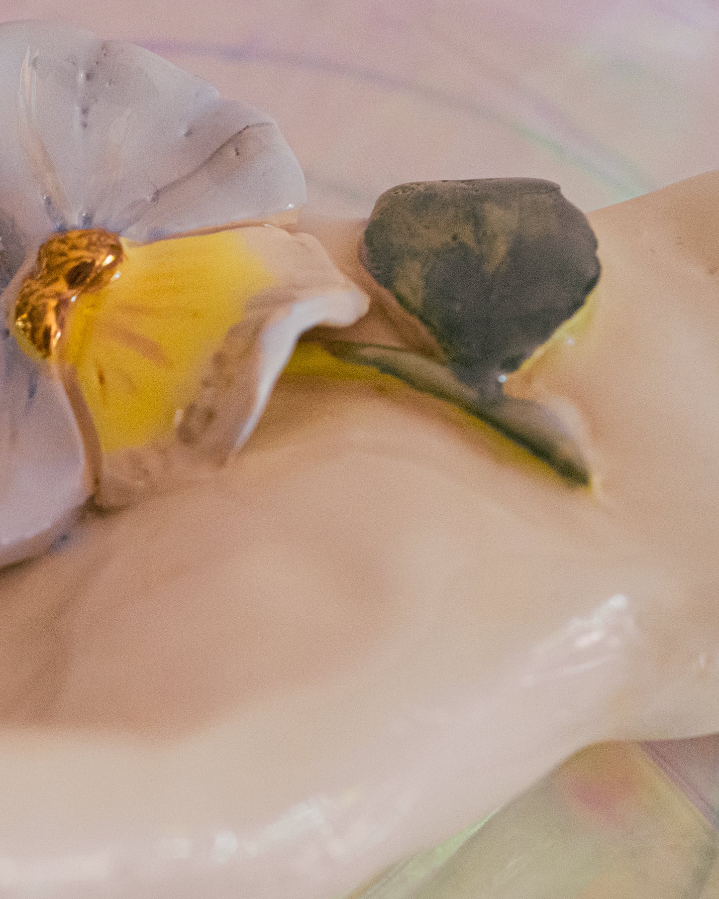 Sculpture “la main à la pensée”.