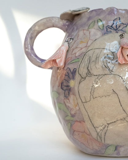 Vase "entre les bras de l'amour".