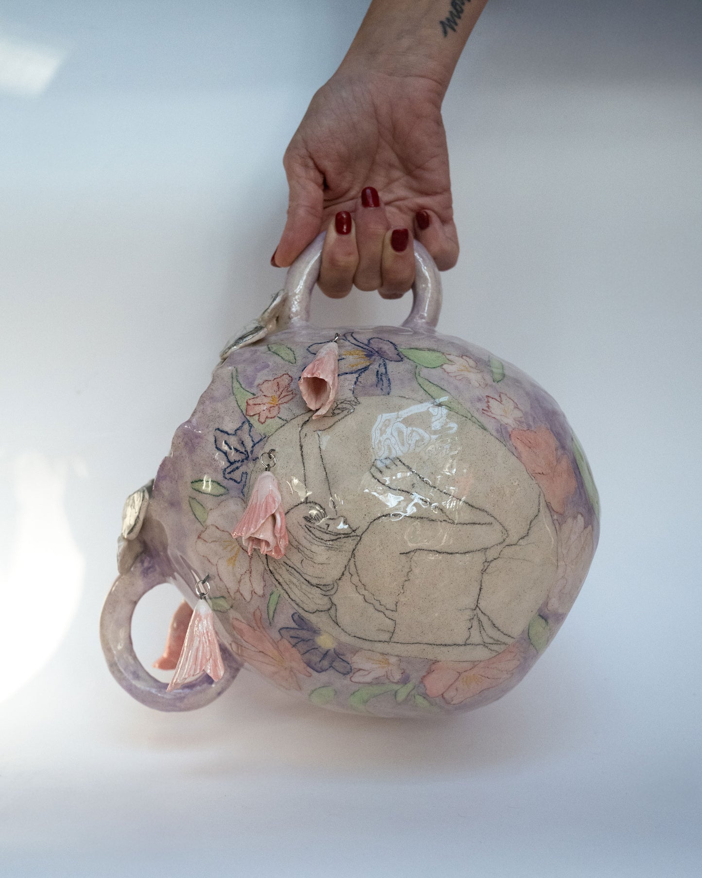 Vase "entre les bras de l'amour".