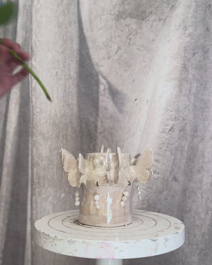 Petit vase "couronne de silence".