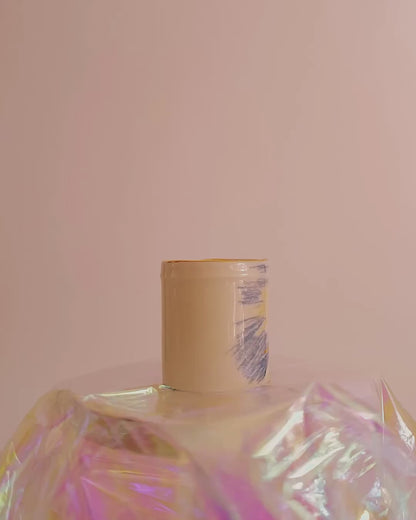 Tasse ou récipient “rayonnement”.